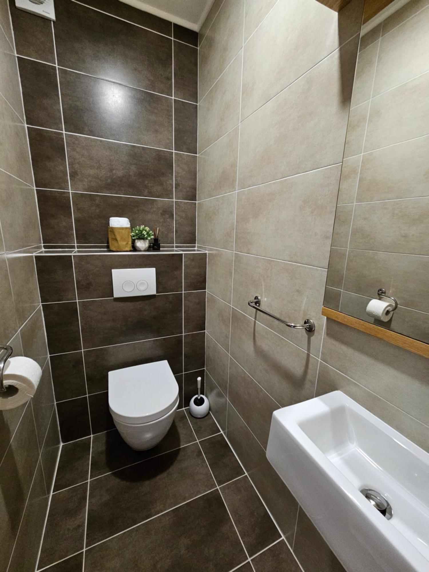Apartments Woodnotes Licko Petrovo Selo Exterior foto